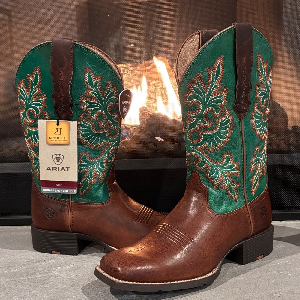Ariat Round Up Square Toe Stretch Fit Arizona Brown/Aged Jade,tread sole,Western